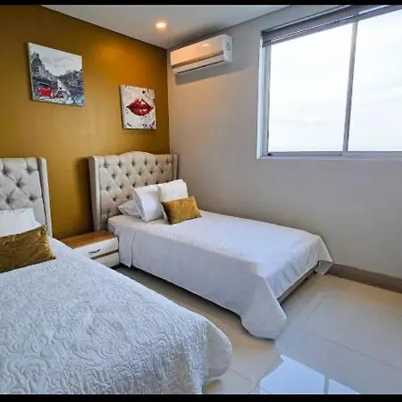 Oceanview With Two Pools, Gym & Guest Access