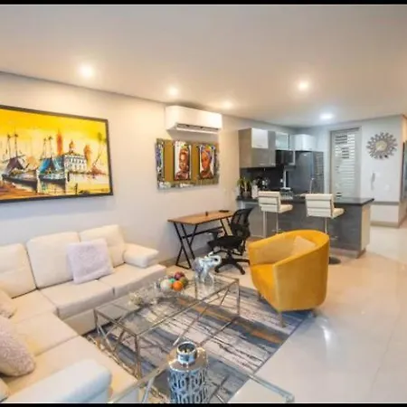 Apartment Oceanview With Two Pools, Gym & Guest Access *