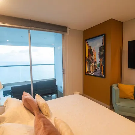 Oceanview With Two Pools, Gym & Guest Access *