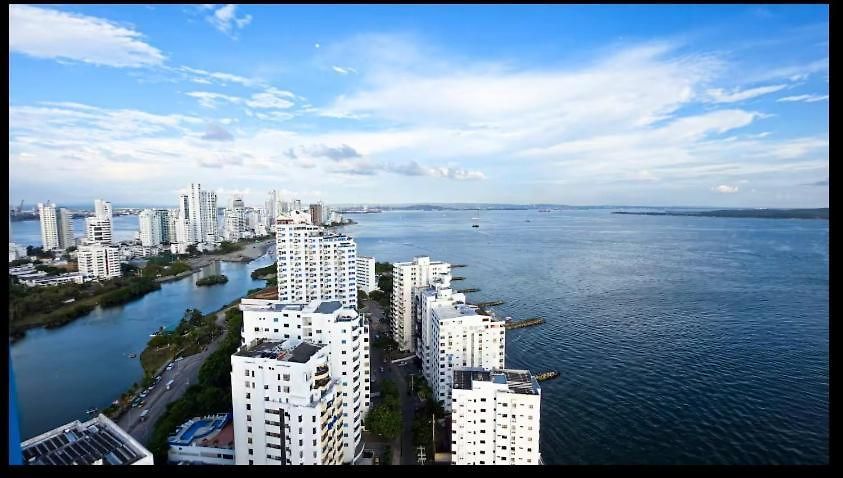 Oceanview With Two Pools, Gym & Guest Access