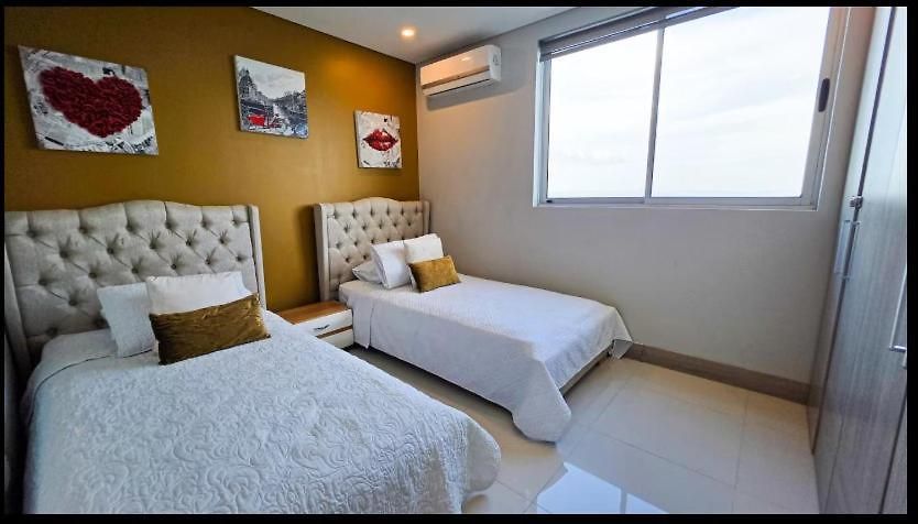 Oceanview With Two Pools, Gym & Guest Access