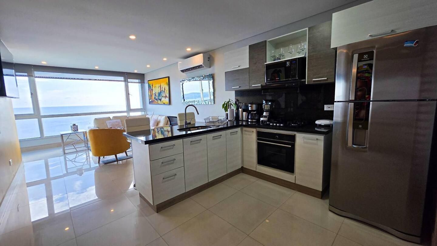Apartamento Oceanview With Two Pools, Gym & Guest Access *