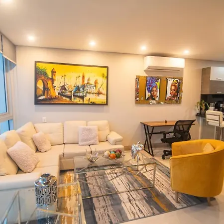 Apartamento Oceanview With Two Pools, Gym & Guest Access